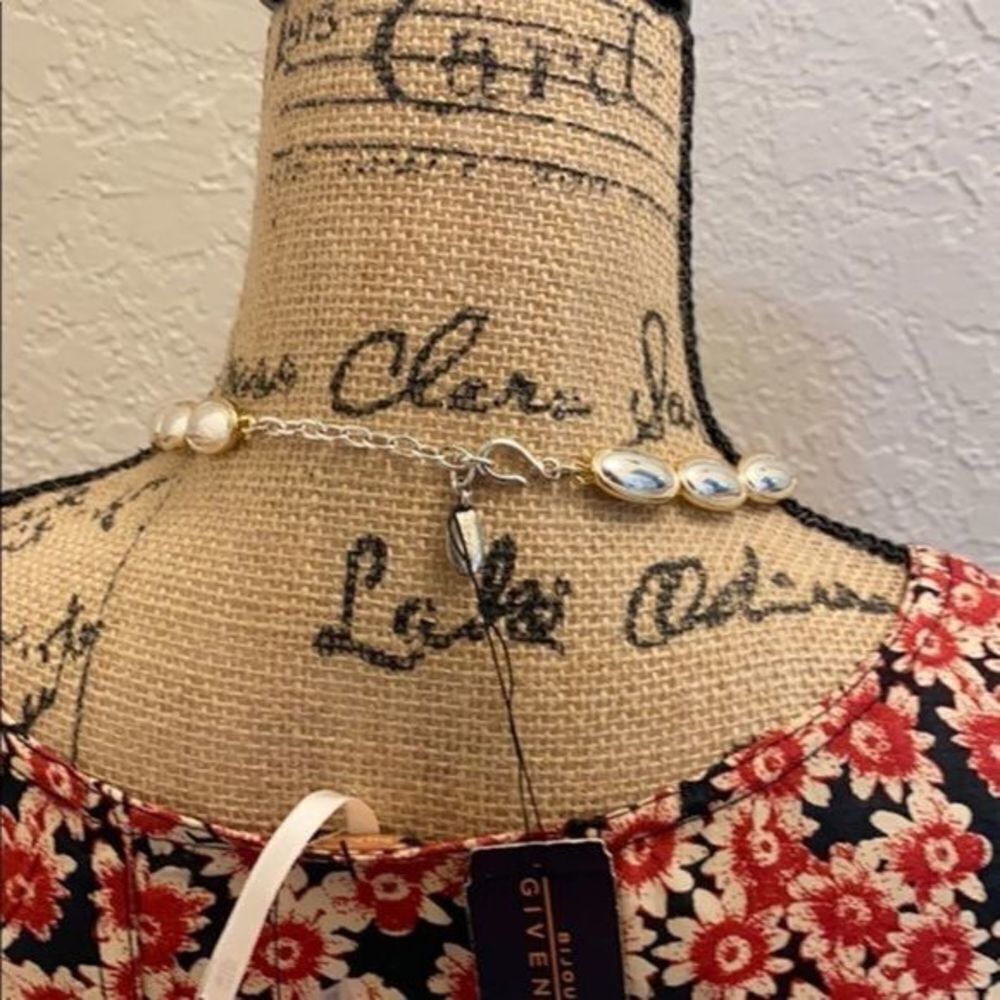 Offers Welcomed NWT Givenchy Two Tone Necklace - Picture 2 of 3